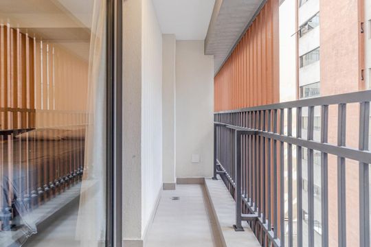 Varanda de kitnet/studio à venda com 1 quarto, 26m² em Paraíso, São Paulo