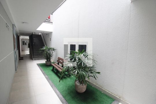 Hall de Entrada de apartamento à venda com 2 quartos, 31m² em Jardim São Paulo, São Paulo