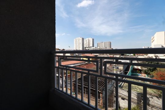 Varanda da Sala de apartamento para alugar com 2 quartos, 46m² em Vila Esperança, São Paulo