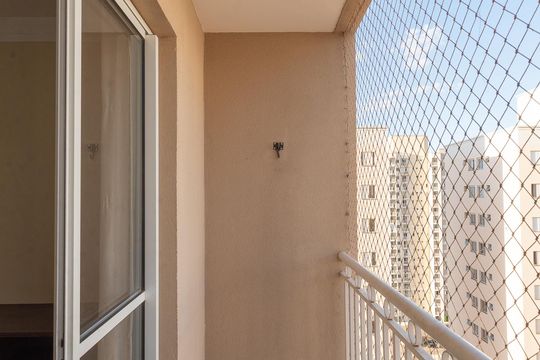 Sacada da sala de apartamento à venda com 2 quartos, 65m² em Vila Progresso, Campinas