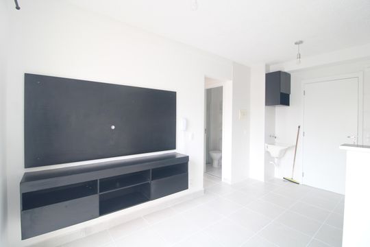 Sala de apartamento para alugar com 2 quartos, 34m² em Socorro, São Paulo
