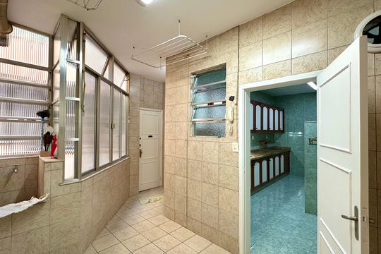 Área de serviço de apartamento à venda com 3 quartos, 135m² em Copacabana, Rio de Janeiro