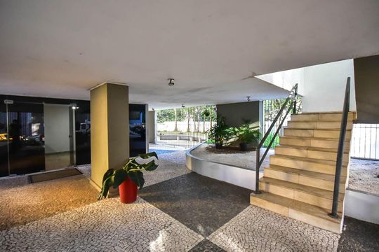 Entrada de apartamento à venda com 4 quartos, 140m² em Jardim Ampliacao, São Paulo
