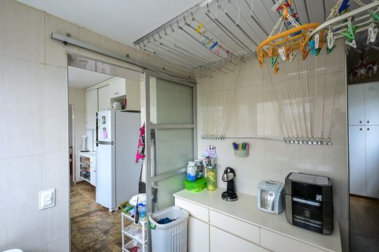 Área de Serviço  de apartamento à venda com 4 quartos, 140m² em Jardim Ampliacao, São Paulo