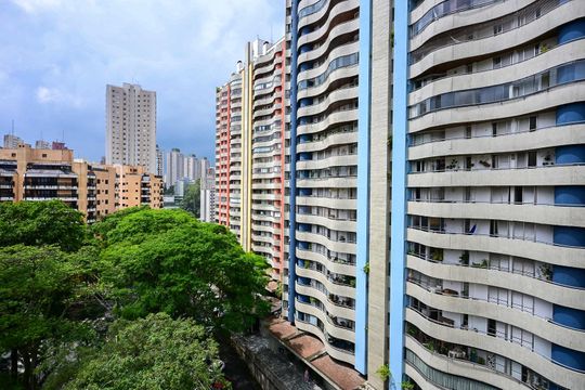 Vista da Suíte de apartamento à venda com 4 quartos, 140m² em Jardim Ampliacao, São Paulo