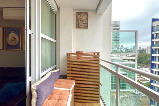 Varanda de apartamento para alugar com 2 quartos, 74m² em Pinheiros, São Paulo