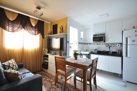 Sala de apartamento à venda com 1 quarto, 33m² em Vila Mazzei, São Paulo