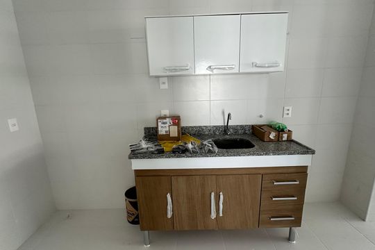 Cozinha de apartamento à venda com 2 quartos, 91m² em Recreio dos Bandeirantes, Rio de Janeiro