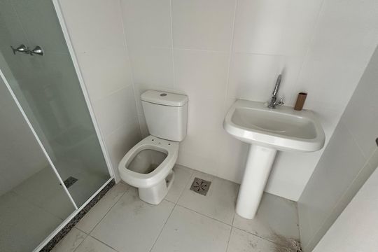 Banheiro da Suíte de apartamento à venda com 2 quartos, 91m² em Recreio dos Bandeirantes, Rio de Janeiro