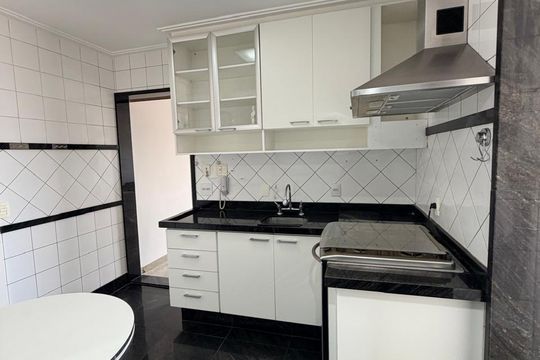 Apartamento para alugar com 2 quartos, 90m² em Campo Belo, São Paulo