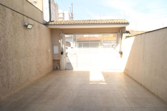 Garagem de casa à venda com 3 quartos, 145m² em Vila Amalia (zona Norte), São Paulo
