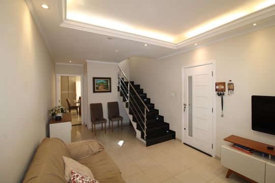 Sala de casa à venda com 3 quartos, 145m² em Vila Amalia (zona Norte), São Paulo