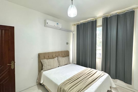Suíte 2 de apartamento para alugar com 3 quartos, 146m² em Copacabana, Rio de Janeiro