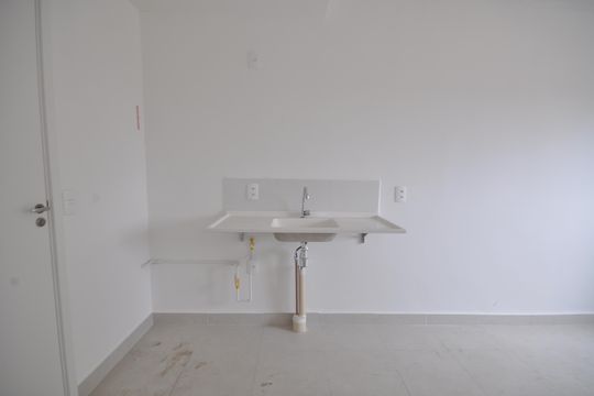 Cozinha de apartamento à venda com 2 quartos, 33m² em Parque Novo Mundo, Guarulhos