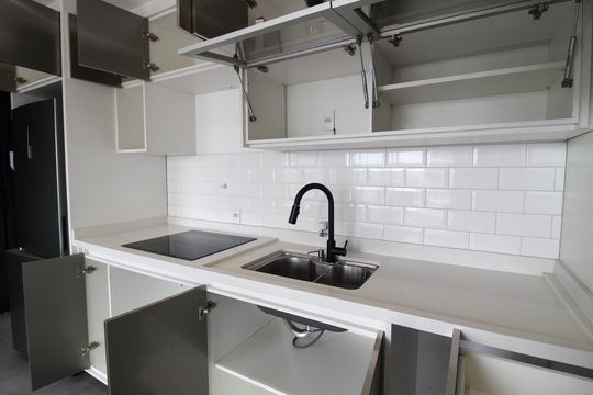 Cozinha de apartamento para alugar com 1 quarto, 41m² em Butantã, São Paulo