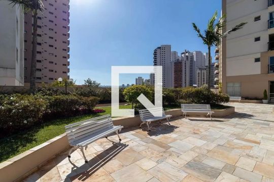 Área comum de apartamento para alugar com 3 quartos, 72m² em Santa Teresinha, São Paulo