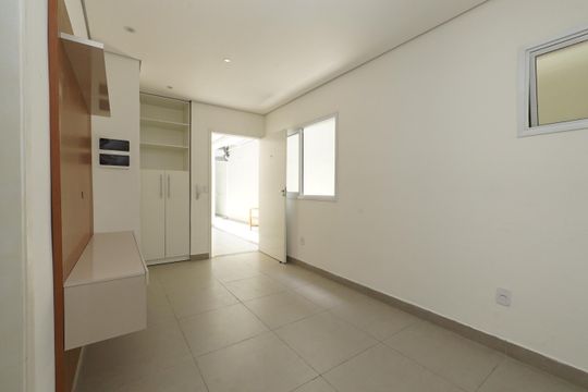 Sala de kitnet/studio para alugar com 1 quarto, 33m² em Ipiranga, São Paulo