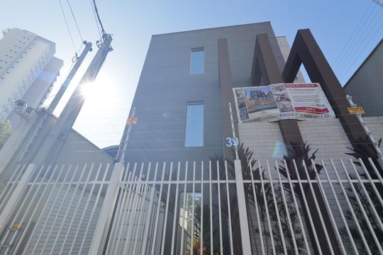 Fachada de apartamento à venda com 2 quartos, 34m² em Ipiranga, São Paulo