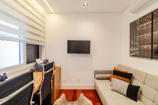 Quarto de apartamento à venda com 3 quartos, 158m² em Cerqueira César, São Paulo