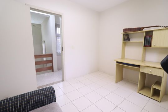 Quarto 02 de casa à venda com 3 quartos, 221m² em Vila Nova, Novo Hamburgo