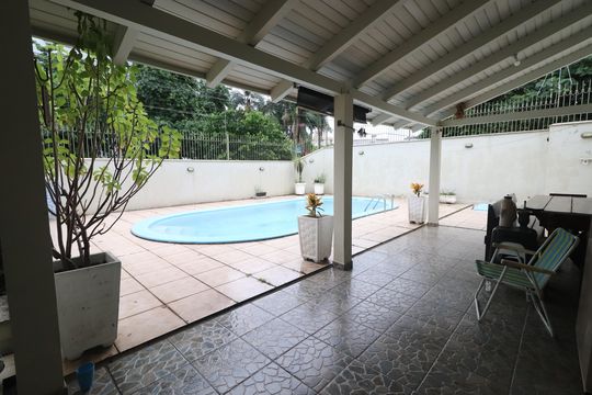 Área comum de casa à venda com 3 quartos, 221m² em Vila Nova, Novo Hamburgo
