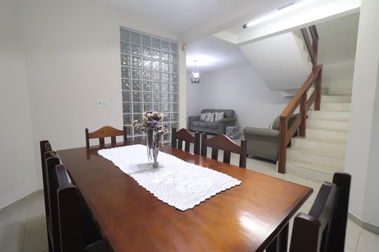 Sala de casa à venda com 3 quartos, 221m² em Vila Nova, Novo Hamburgo