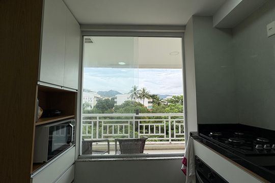 Cozinha de apartamento para alugar com 3 quartos, 114m² em Recreio dos Bandeirantes, Rio de Janeiro