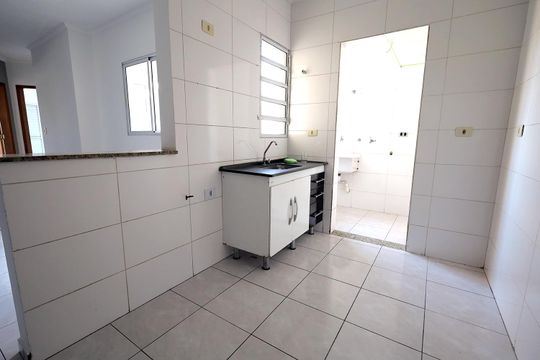 Cozinha de apartamento à venda com 2 quartos, 56m² em Jardim das Maravilhas, Santo André