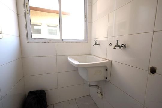Área de Serviço de apartamento à venda com 2 quartos, 56m² em Jardim das Maravilhas, Santo André