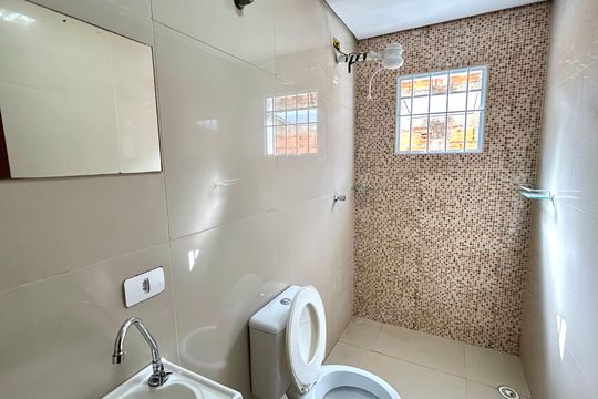 Banheiro de casa para alugar com 2 quartos, 80m² em Parque Sao Miguel, Guarulhos