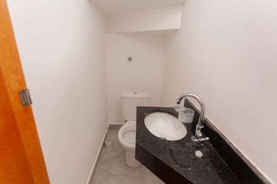 Lavabo de casa à venda com 3 quartos, 141m² em Campo Grande, São Paulo