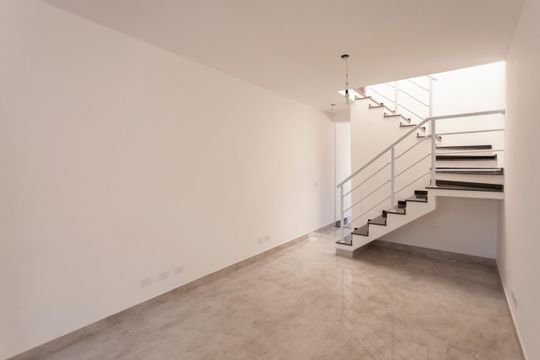 Sala de casa à venda com 3 quartos, 141m² em Campo Grande, São Paulo