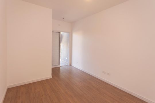 Suíte de casa à venda com 3 quartos, 141m² em Campo Grande, São Paulo