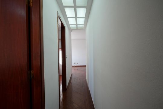 Corredor de apartamento à venda com 2 quartos, 157m² em Cambuci, São Paulo