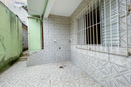 Área de Serviço de casa à venda com 3 quartos, 171m² em Jardim Roberto, Osasco