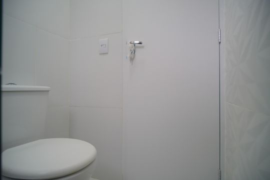 Banheiro de apartamento para alugar com 3 quartos, 56m² em São Miguel, São Leopoldo