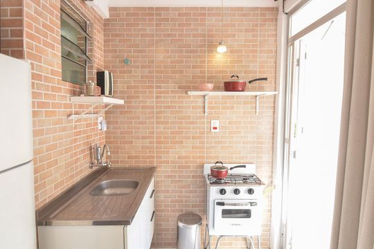 Cozinha de kitnet/studio para alugar com 1 quarto, 22m² em Tijuca, Rio de Janeiro