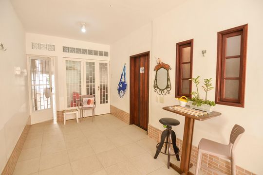 Hall de entrada de kitnet/studio para alugar com 1 quarto, 22m² em Tijuca, Rio de Janeiro