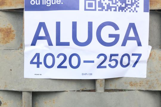 foto da placa de casa para alugar com 1 quarto, 43m² em Parque Horizonte, Nova Iguaçu