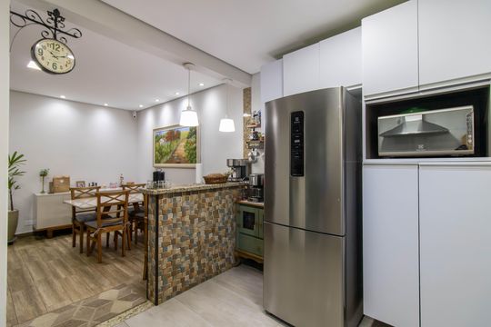 Cozinha de casa à venda com 2 quartos, 367m² em Vila Augusta, Guarulhos