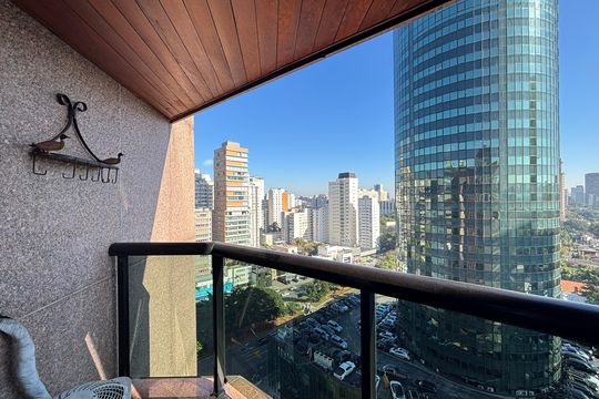 Varanda de apartamento para alugar com 1 quarto, 48m² em Jardim Paulistano, São Paulo