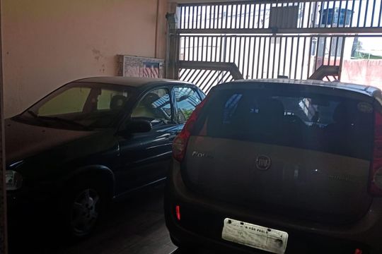 Garagem de casa à venda com 5 quartos, 125m² em Vila Costa Melo, São Paulo
