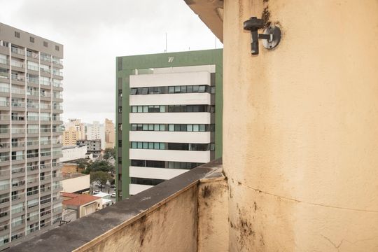 Varanda 1 da Suíte 2 de apartamento para alugar com 2 quartos, 59m² em Mirandópolis, São Paulo