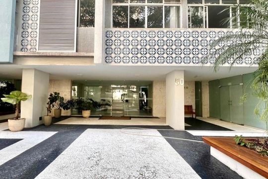Área comum de apartamento para alugar com 3 quartos, 130m² em Jardins, São Paulo