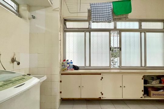 Área de Serviço de apartamento à venda com 3 quartos, 130m² em Jardins, São Paulo