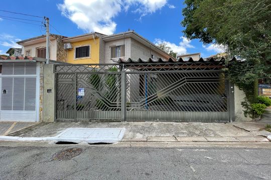 Fachada de casa à venda com 3 quartos, 100m² em Parque Boturussu, São Paulo