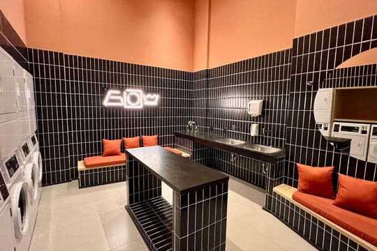 Área comum de kitnet/studio para alugar com 1 quarto, 25m² em Pinheiros, São Paulo