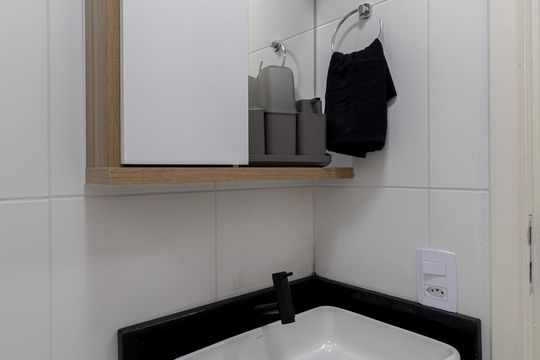 Banheiro de apartamento à venda com 2 quartos, 34m² em Vila Ré, São Paulo