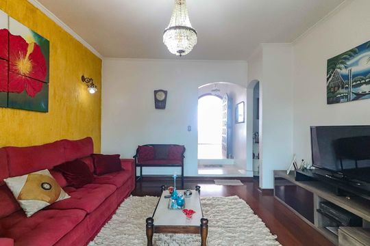 Sala de casa à venda com 5 quartos, 250m² em Jardim Ester, São Paulo