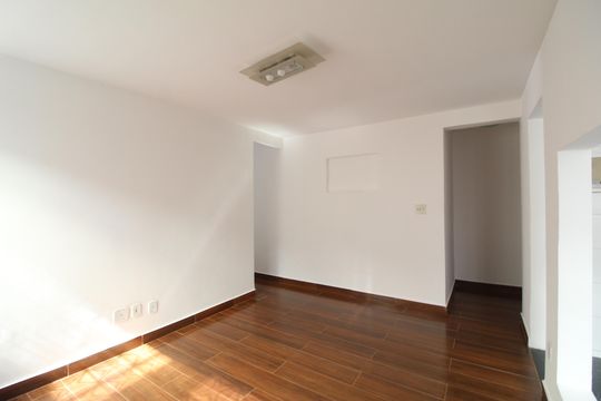 Sala de apartamento à venda com 2 quartos, 56m² em Anil, Rio de Janeiro